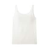 婦人　胸のボリュームをおさえる　ブラタンクトップ