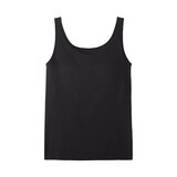 婦人　胸のボリュームをおさえる　ブラタンクトップ