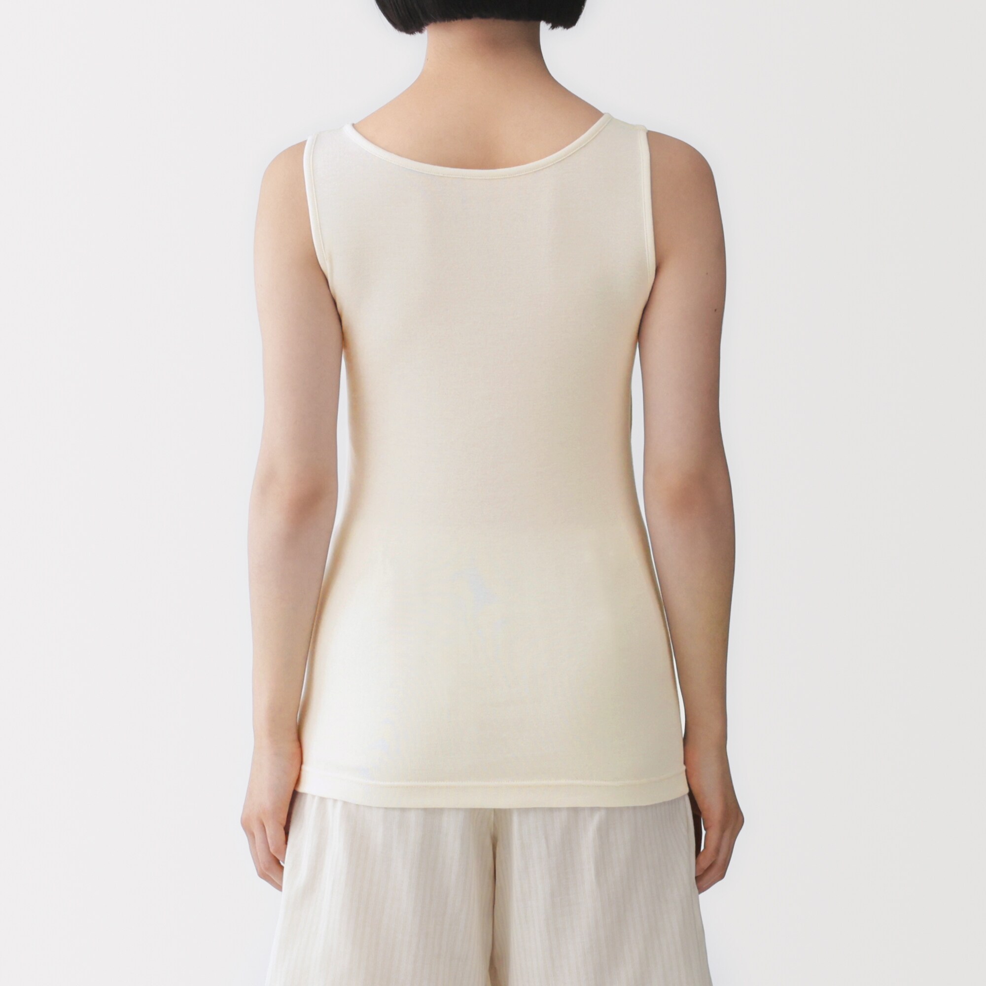 婦人　無染色カップ入りタンクトップ