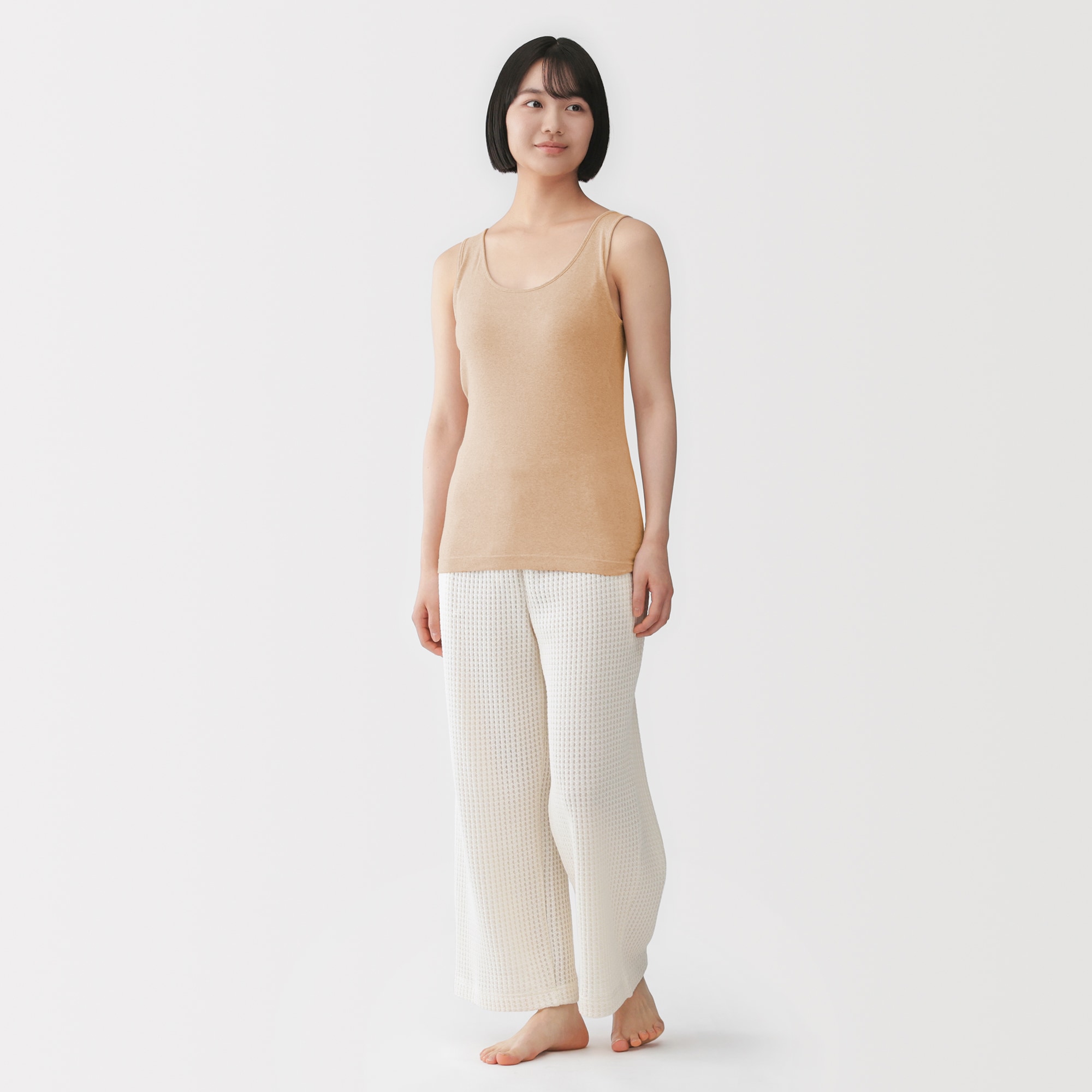 婦人　無染色カップ入りタンクトップ