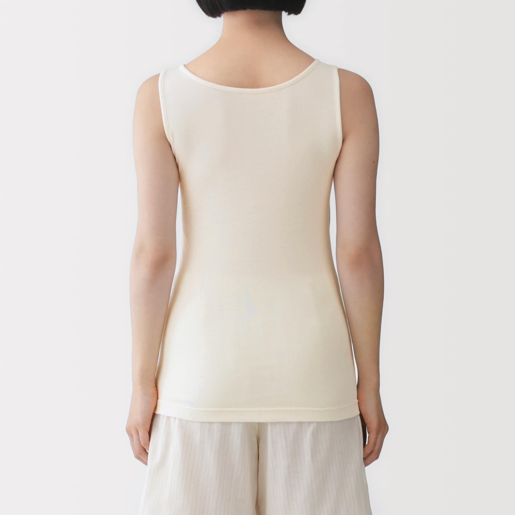 婦人　無染色カップ入りタンクトップ