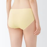 婦人　なめらかミディショーツ