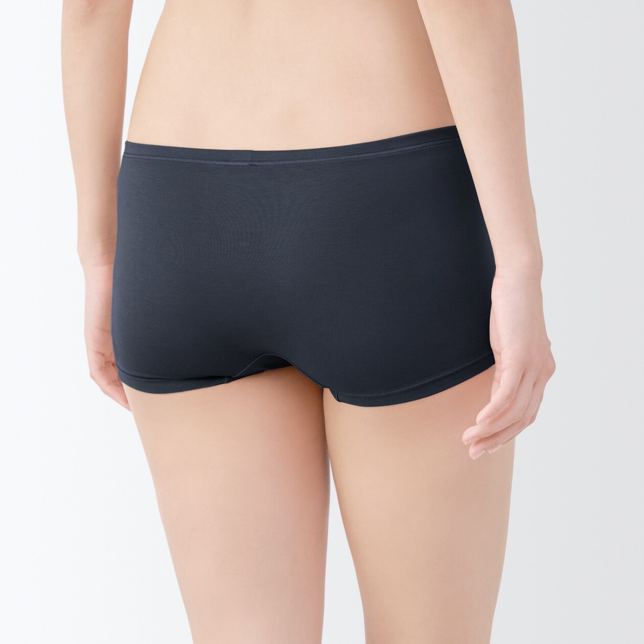 婦人　なめらかボクサーショーツ