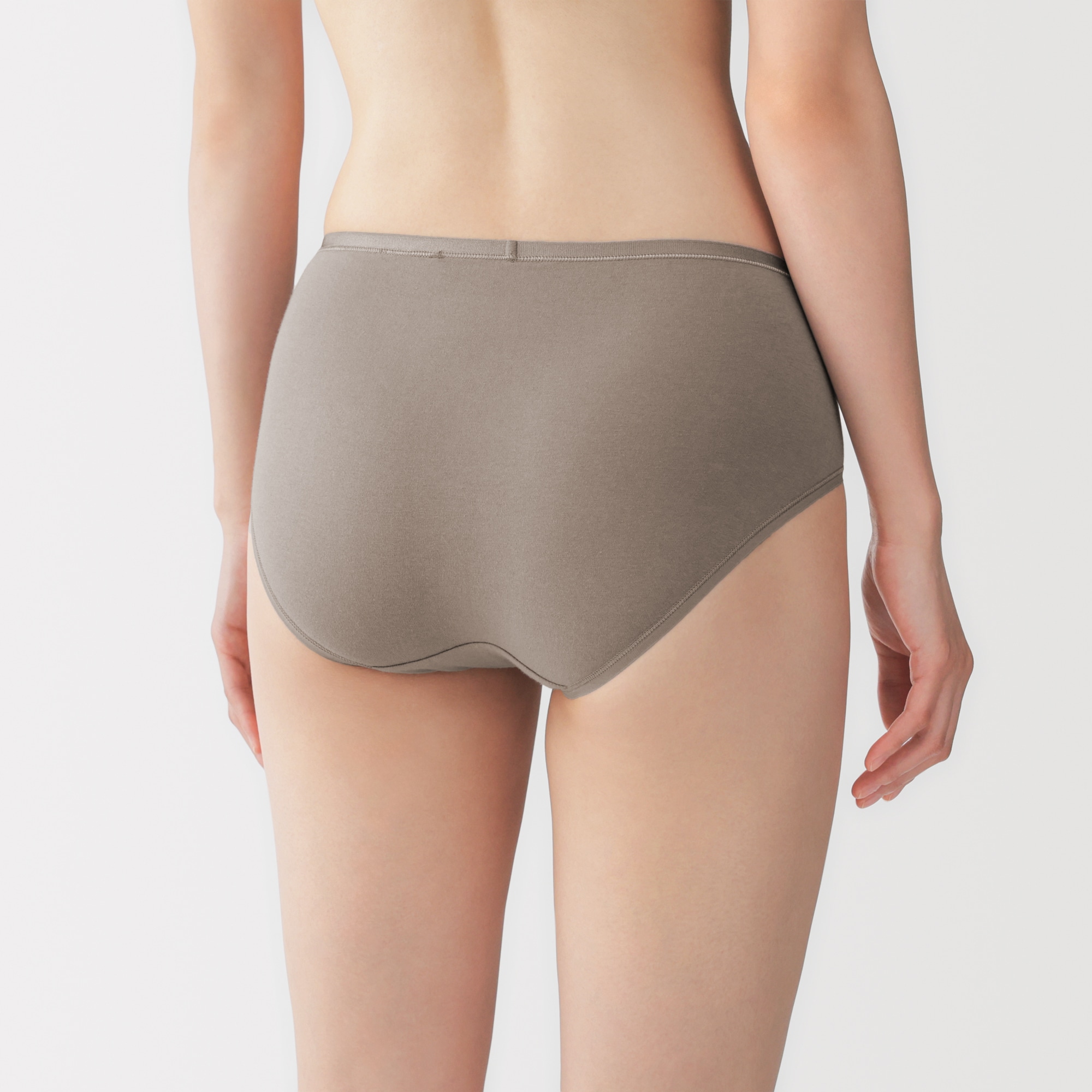 婦人　ストレッチミディショーツ