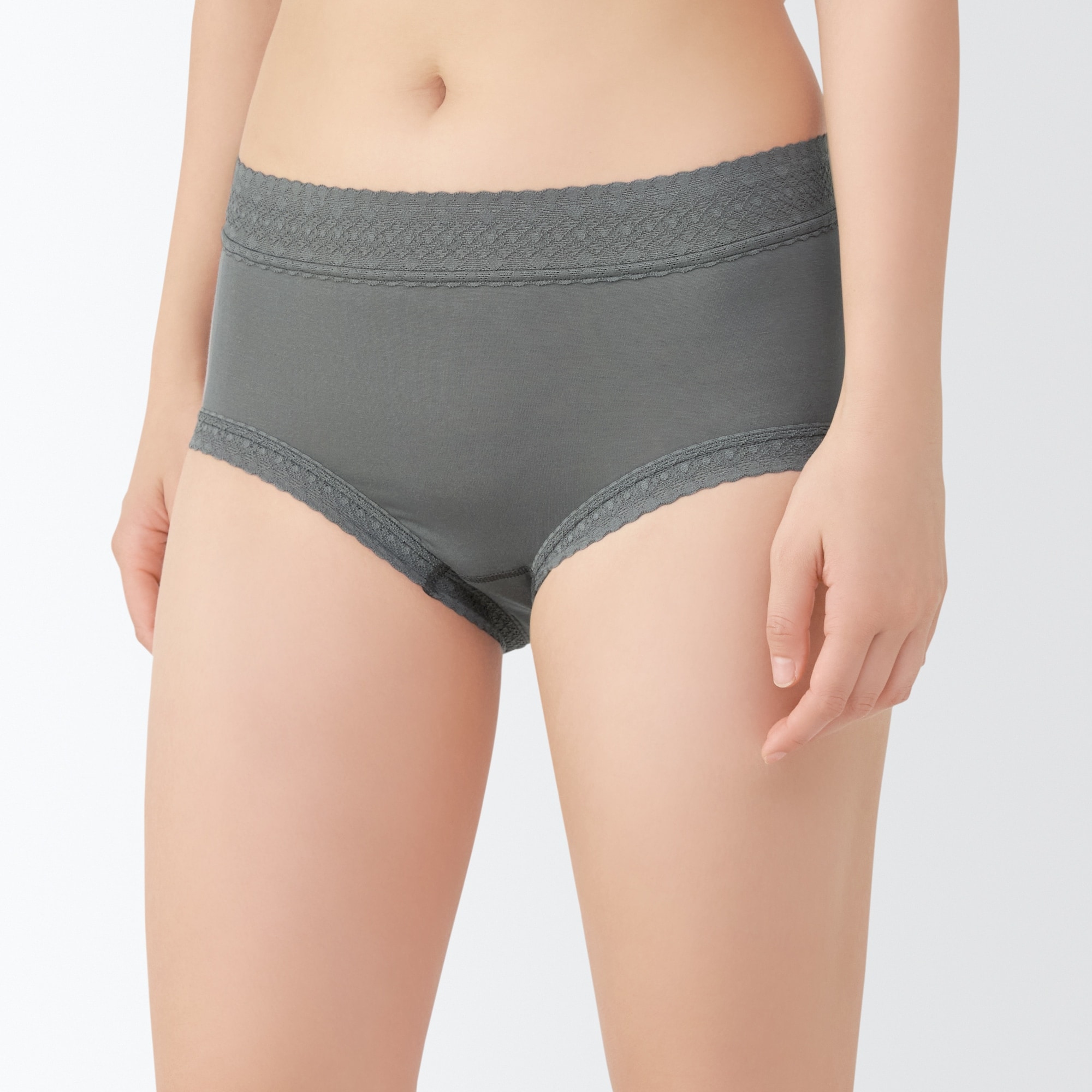 婦人　なめらかレース付きハイライズショーツ