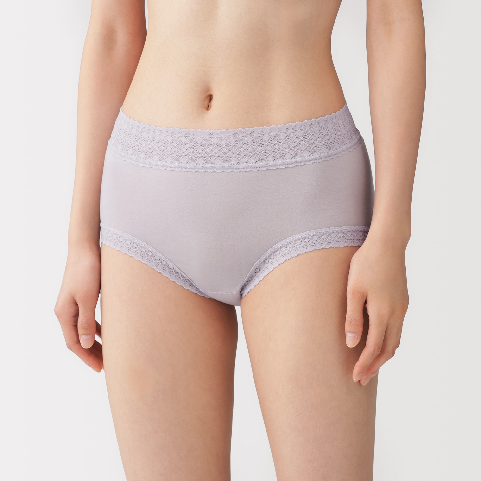 婦人　なめらかレース付きハイライズショーツ