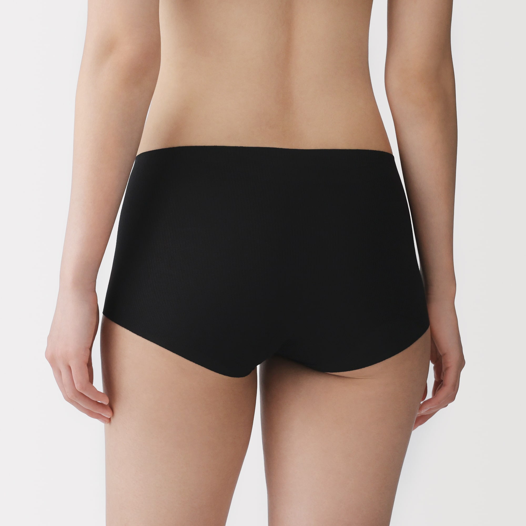 婦人　肌あたりがやさしいリブショーツ