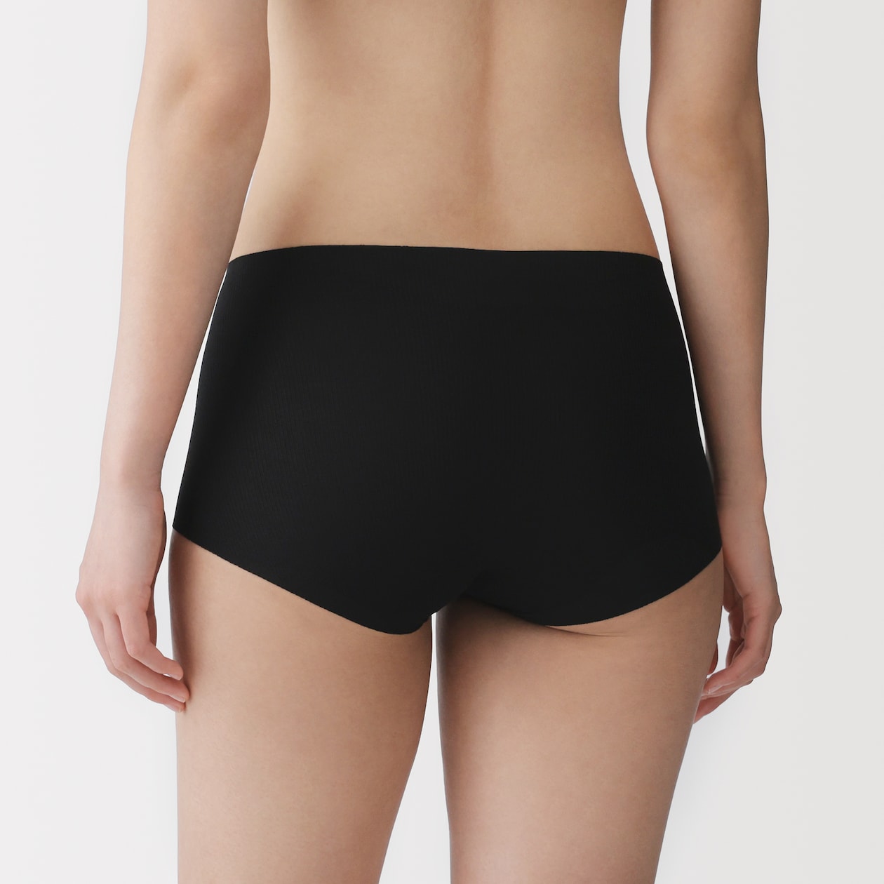 婦人　肌あたりがやさしいリブショーツ