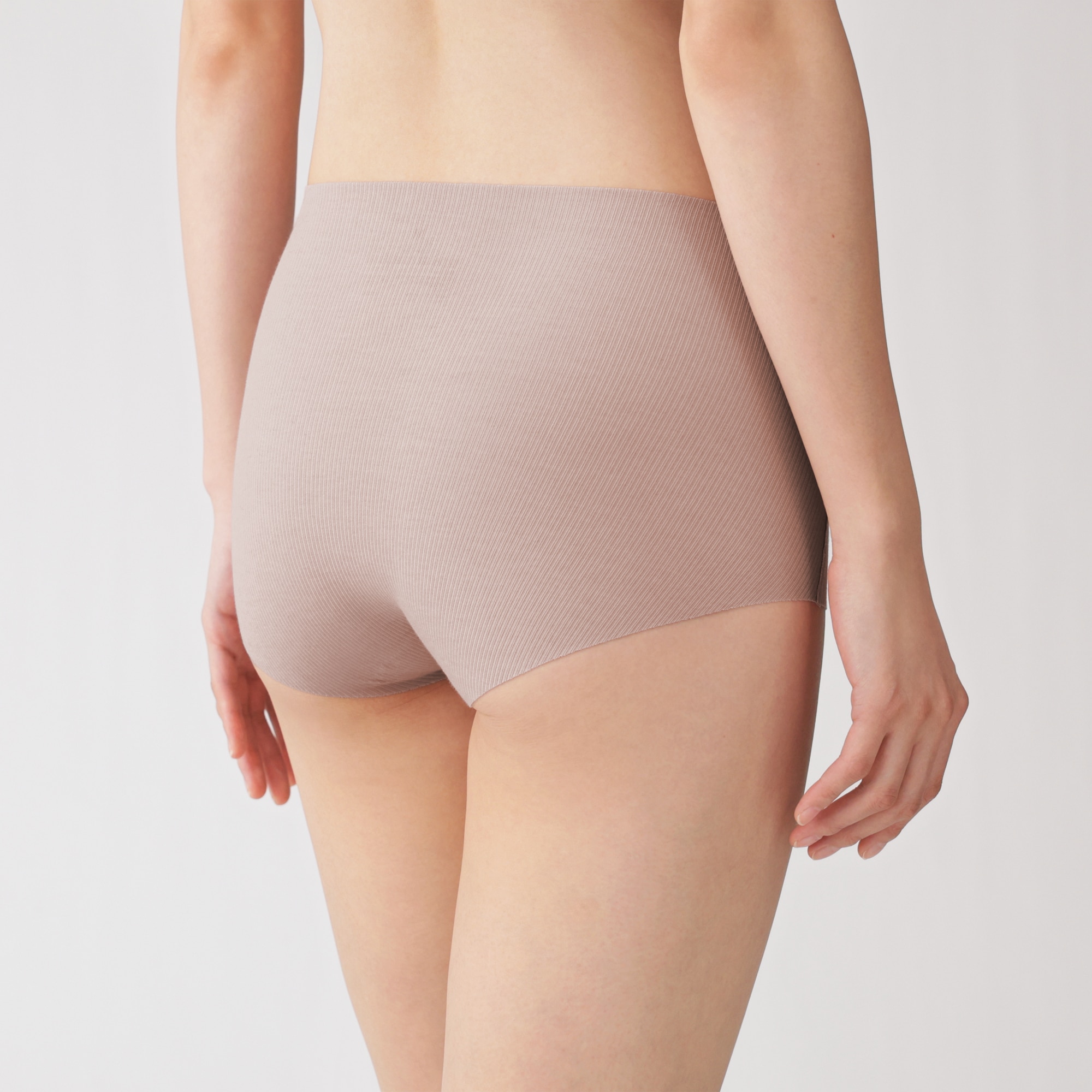 婦人　肌あたりがやさしいリブショーツ
