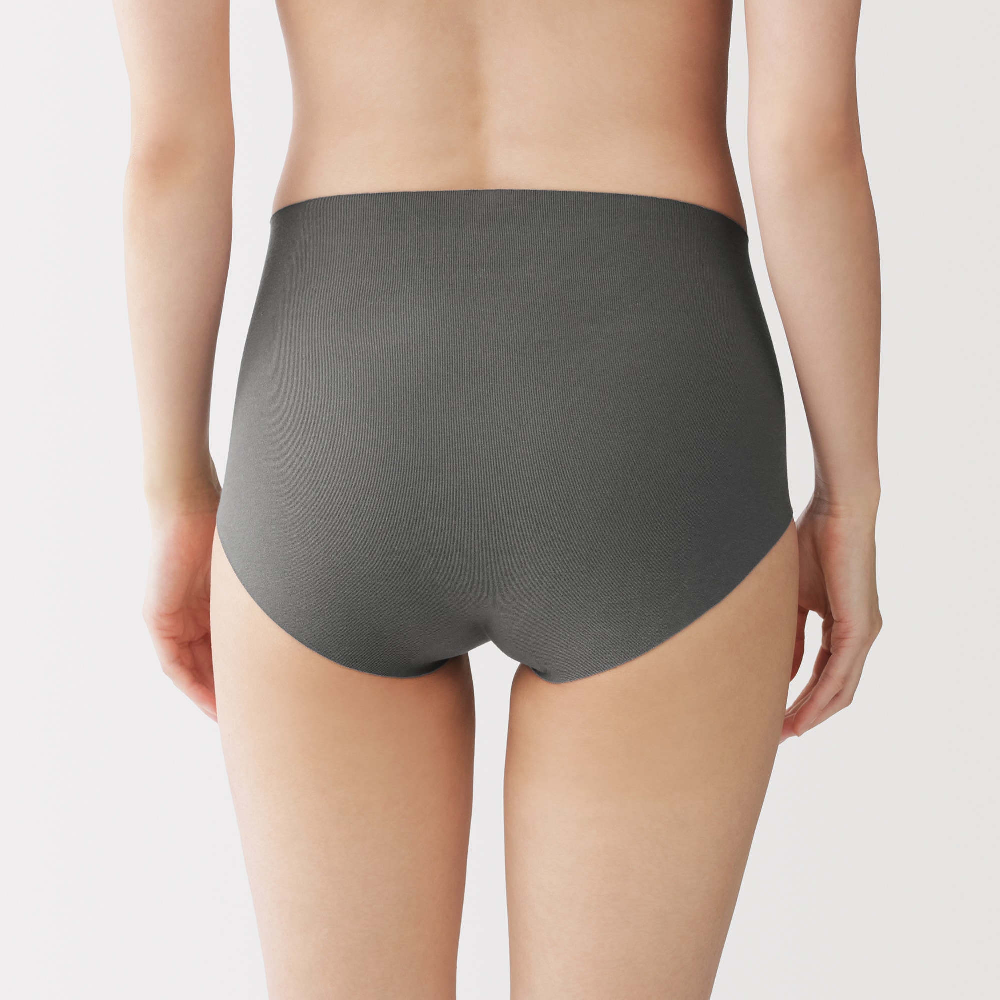 婦人　どこにも縫い目がないハイライズショーツ