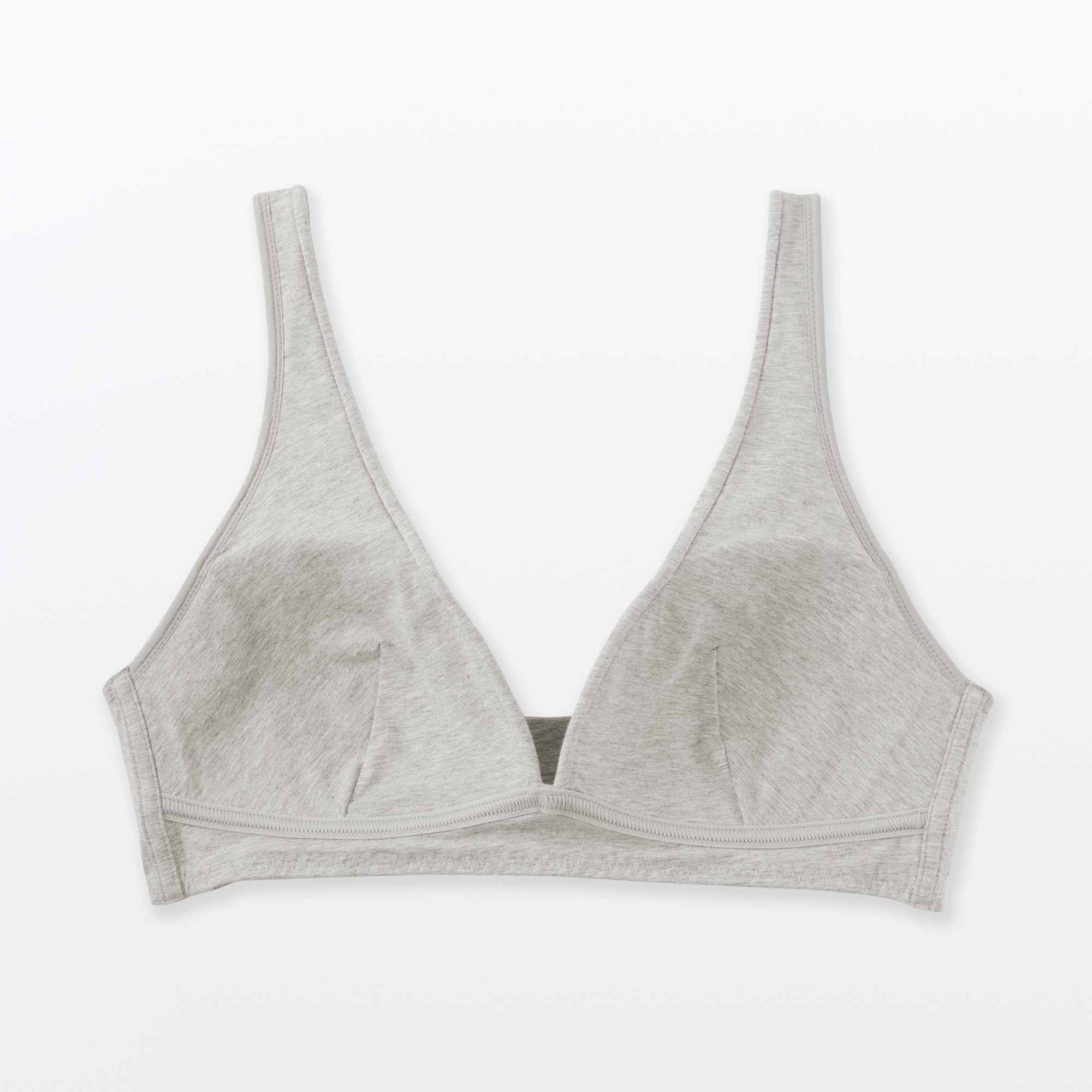 婦人　ノンワイヤープランジブラジャー