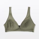 婦人　ノンワイヤープランジブラジャー