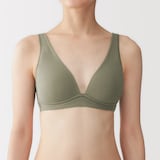 婦人　ノンワイヤープランジブラジャー