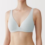 婦人　ノンワイヤー　綿混メッシュ　プランジブラジャー