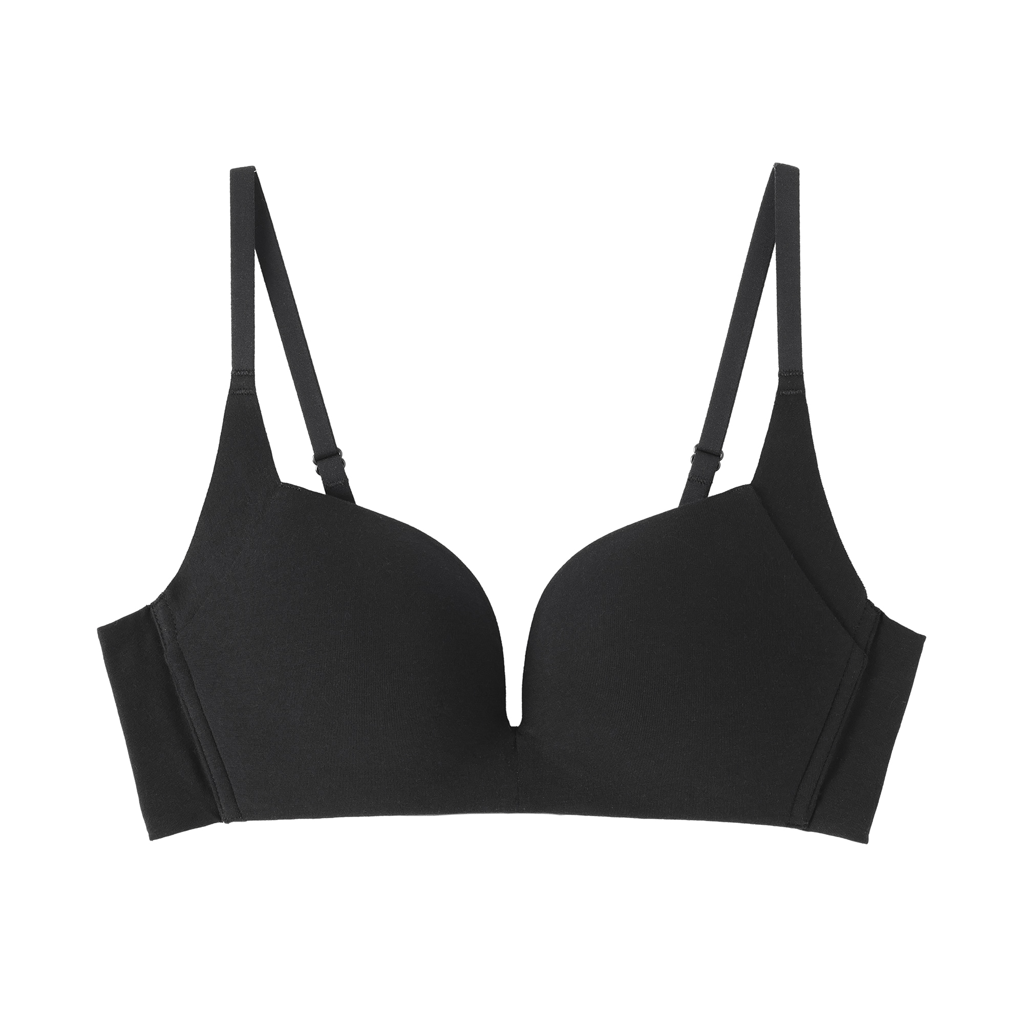 婦人　ノンワイヤー胸の形を整えるブラジャー