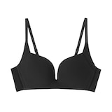 婦人　ノンワイヤー胸の形を整えるブラジャー