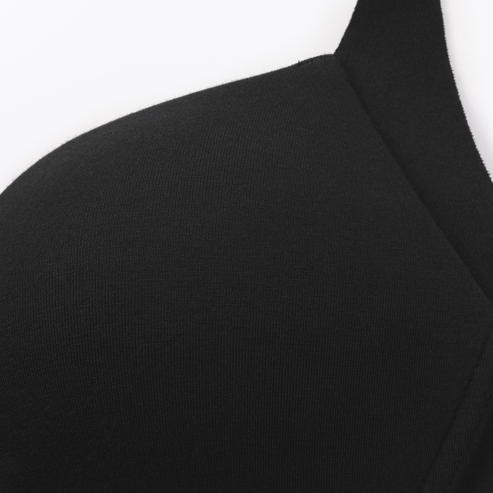 婦人　ノンワイヤー胸の形を整えるブラジャー　プラスサイズ