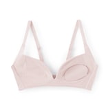 婦人　ノンワイヤー胸の形を整えるブラジャー　プラスサイズ