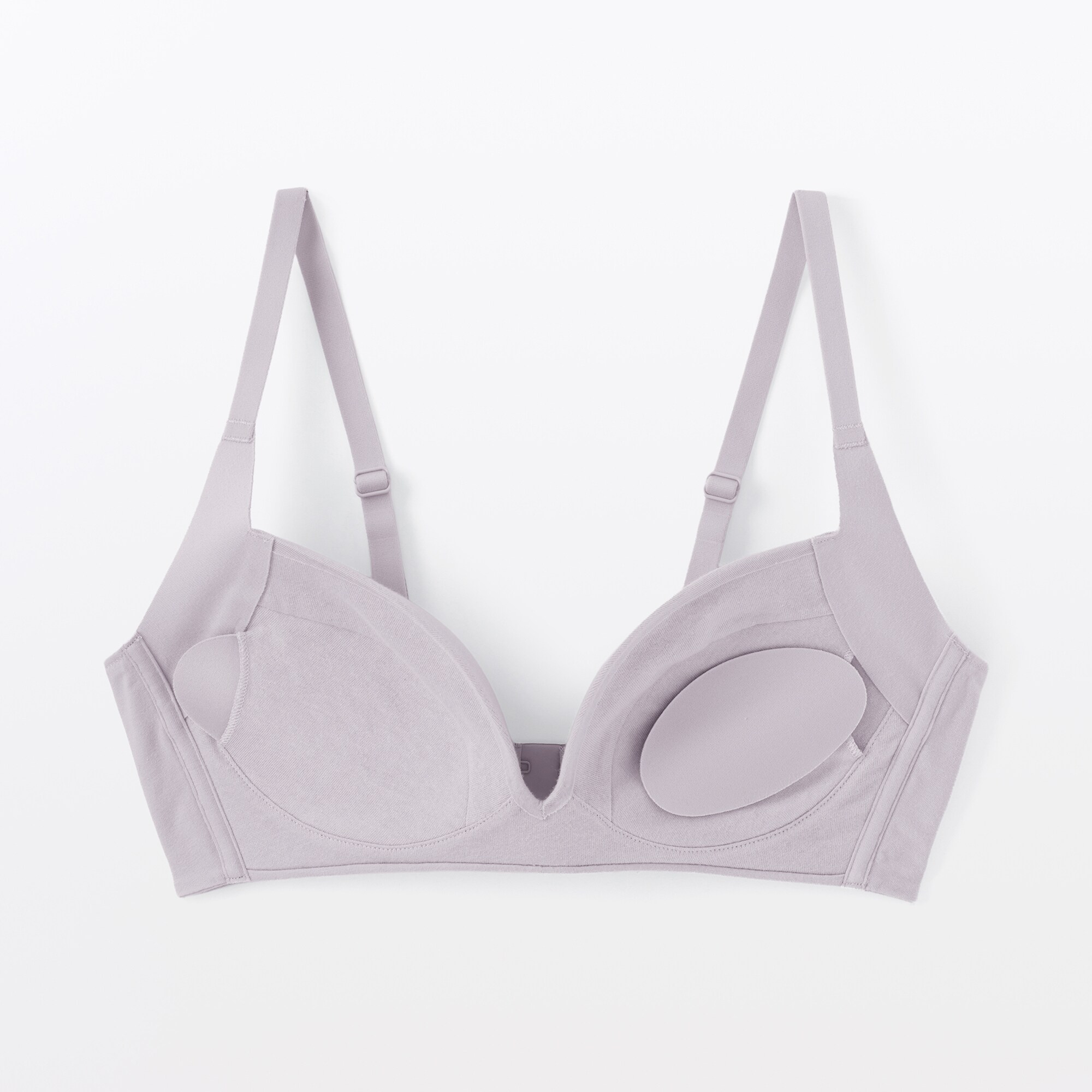 婦人　ノンワイヤー胸の形を整えるブラジャー　プラスサイズ