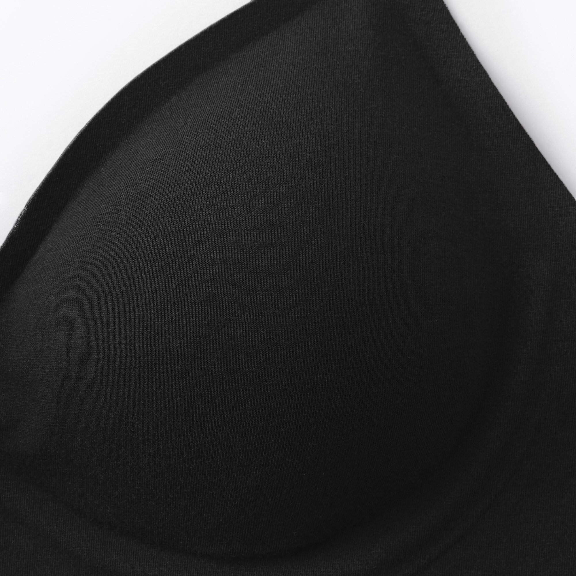 婦人　ノンワイヤー　体にあわせて支えるブラジャー