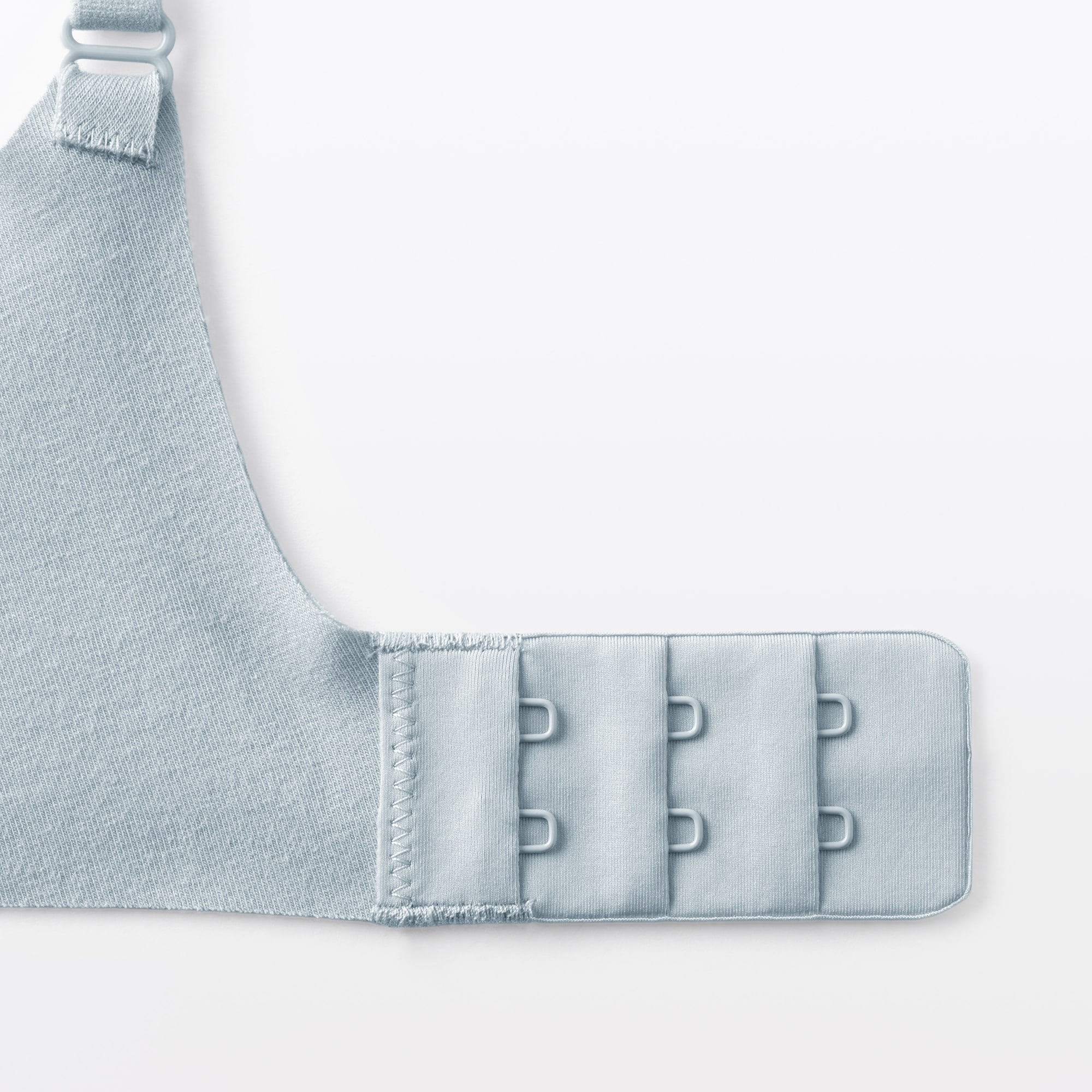 婦人　ノンワイヤー　体にあわせて支えるブラジャー