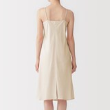 婦人　なめらかサテンスリップドレス