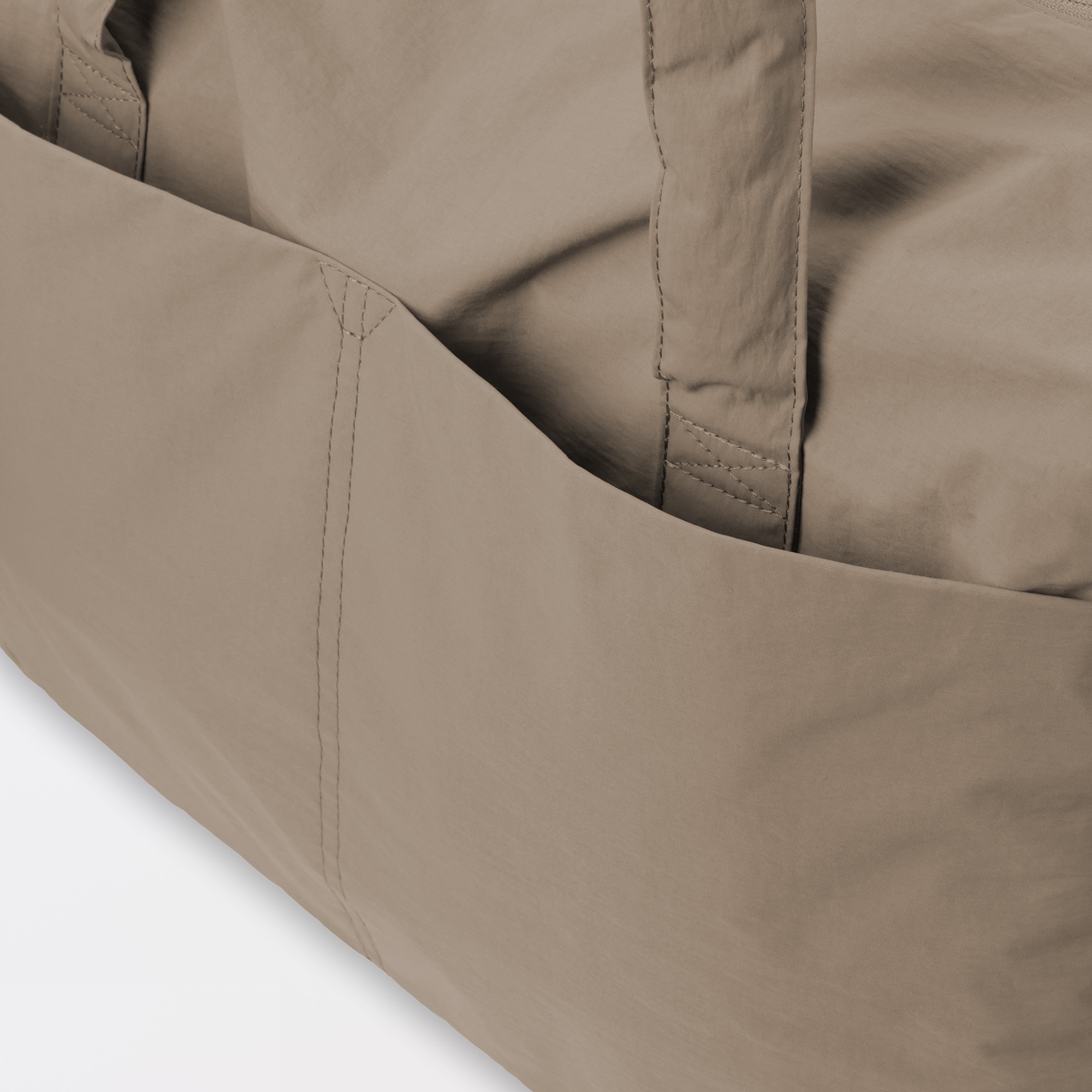 再生ナイロンたためるボストンバッグ