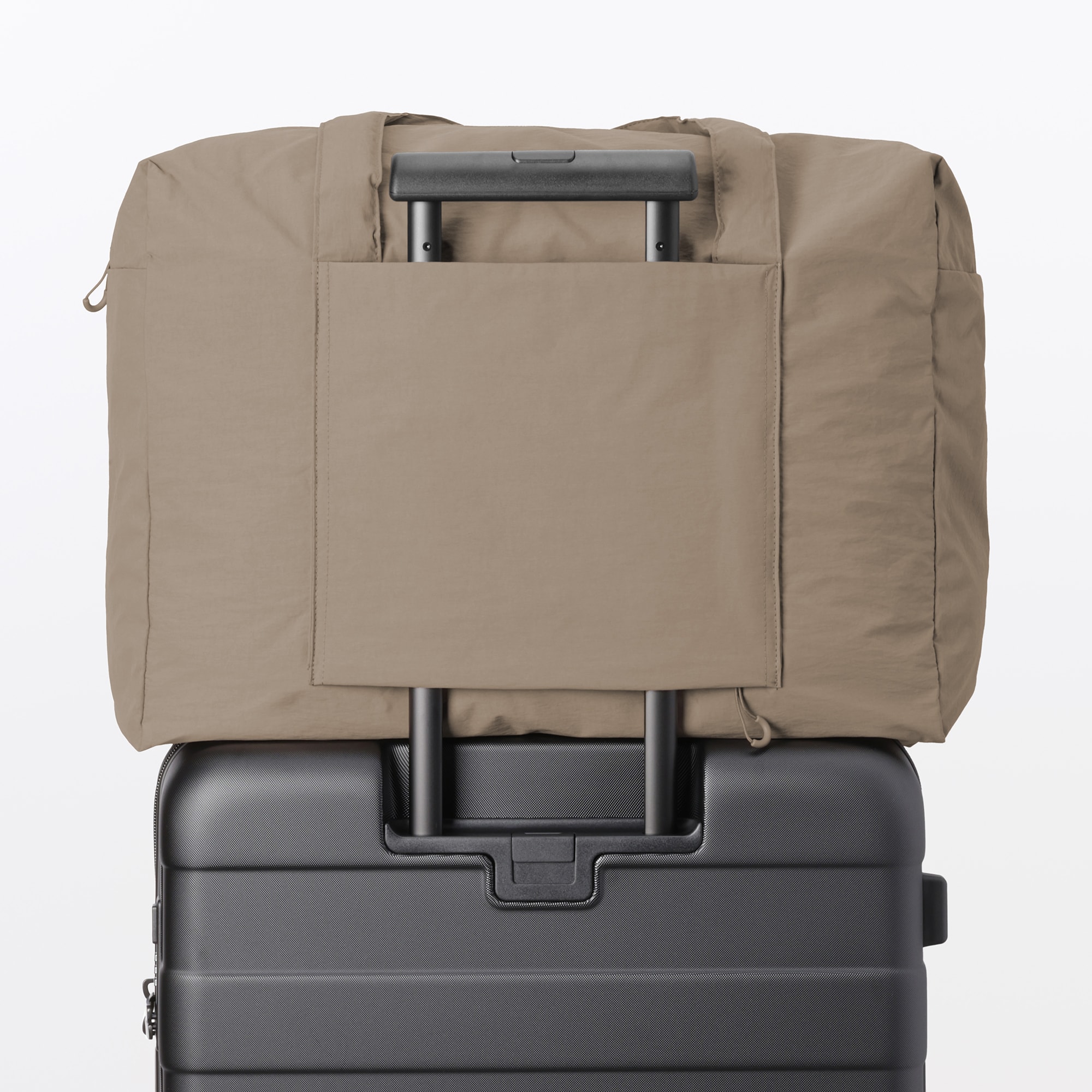 再生ナイロンたためるボストンバッグ