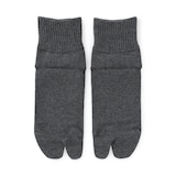 婦人　足なり直角　履き口やわらか　たび型ショート丈靴下　※再生コットン