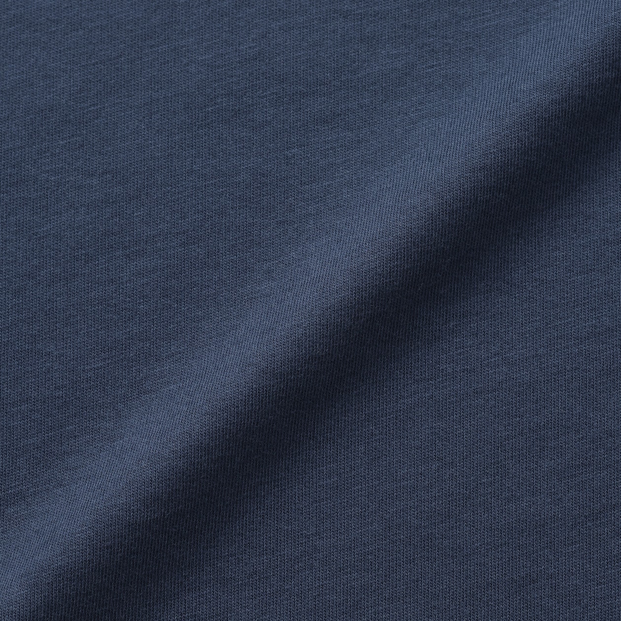 キッズ　綿天竺編みクルーネック長袖Ｔシャツ　無地