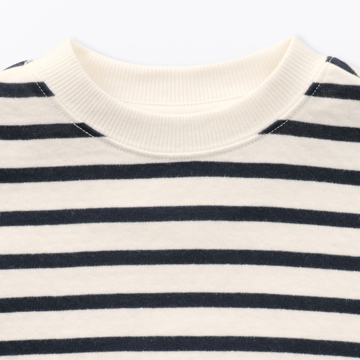 ベビー　あたまするっと　接結編みスウェットシャツ