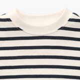 ベビー　あたまするっと　接結編みスウェットシャツ