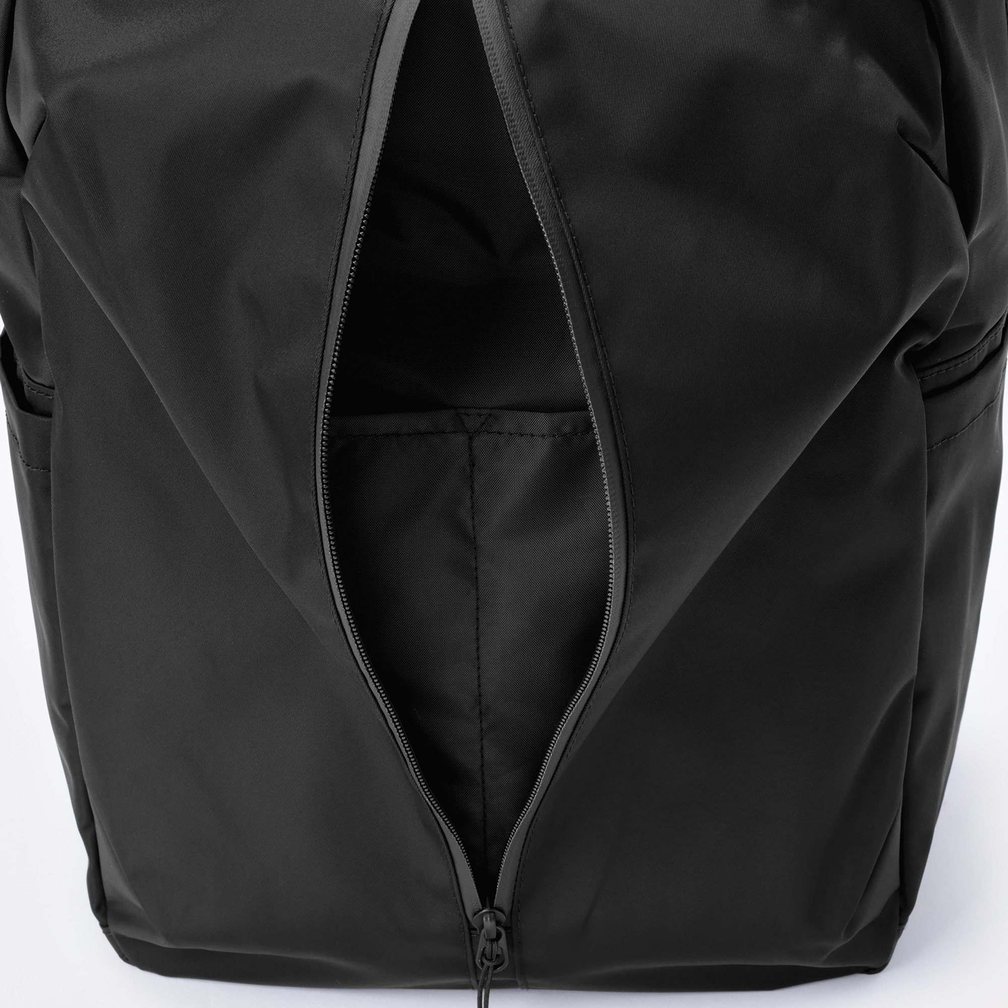 肩の負担を軽くする　撥水　ビジネス　リュックサック（丸型）