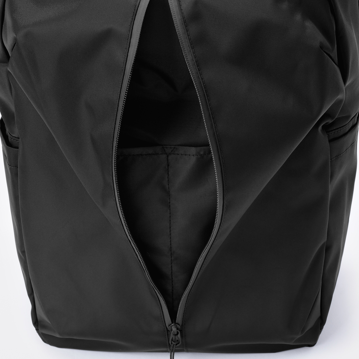 肩の負担を軽くする　撥水　ビジネス　リュックサック（丸型）