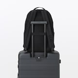 肩の負担を軽くする　撥水　ビジネス　リュックサック（丸型）