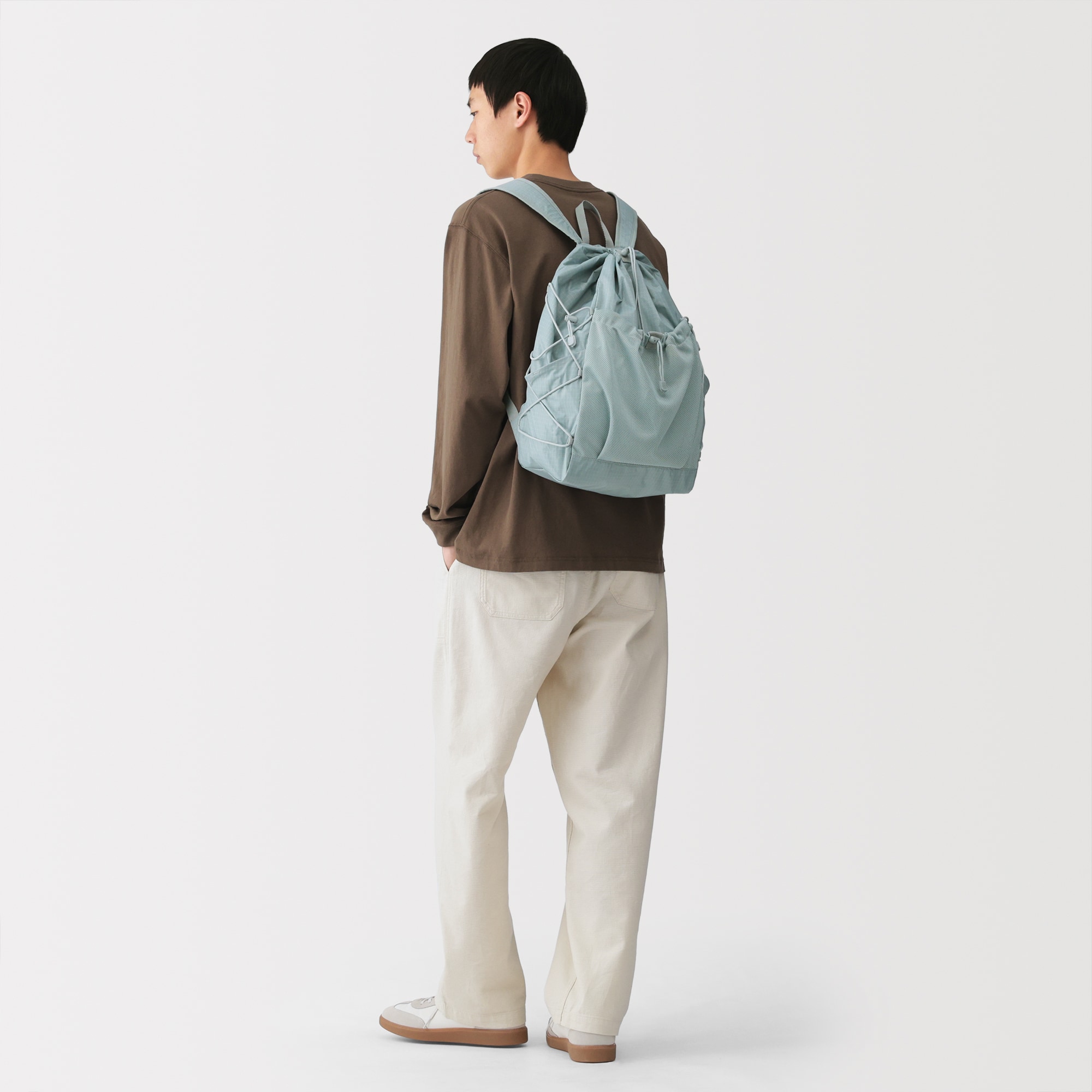 撥水　リップストップ　リュックサック