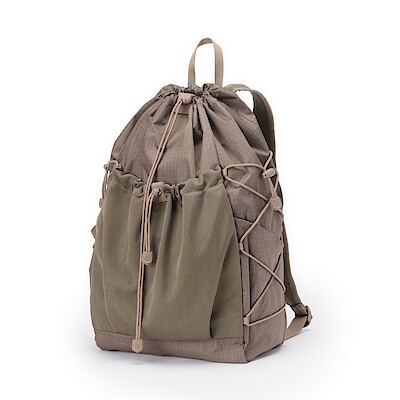 撥水　リップストップ　リュックサック