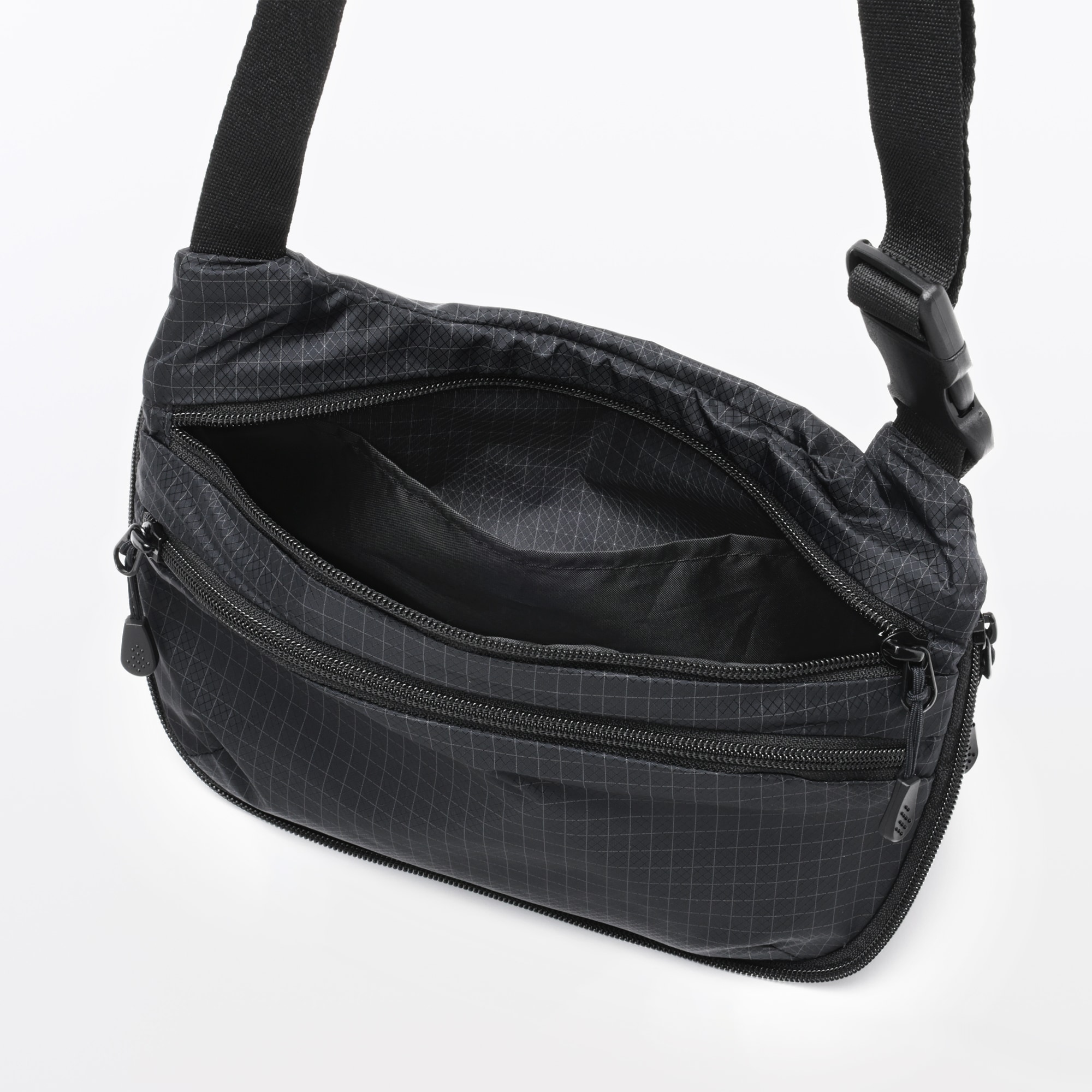 撥水　リップストップ　ミニ　ショルダーバッグ