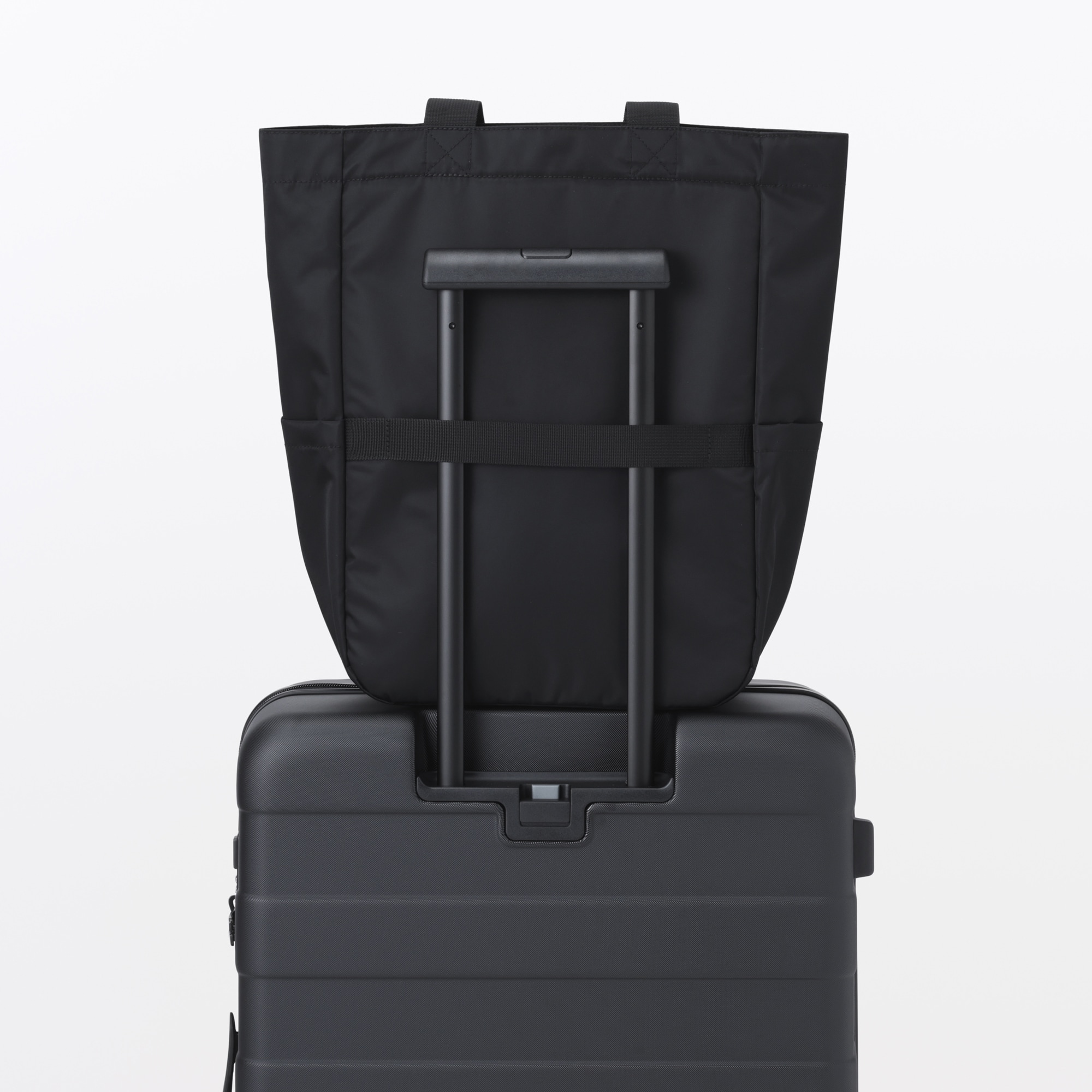 撥水　再生ナイロン　ビジネス　トートバッグ