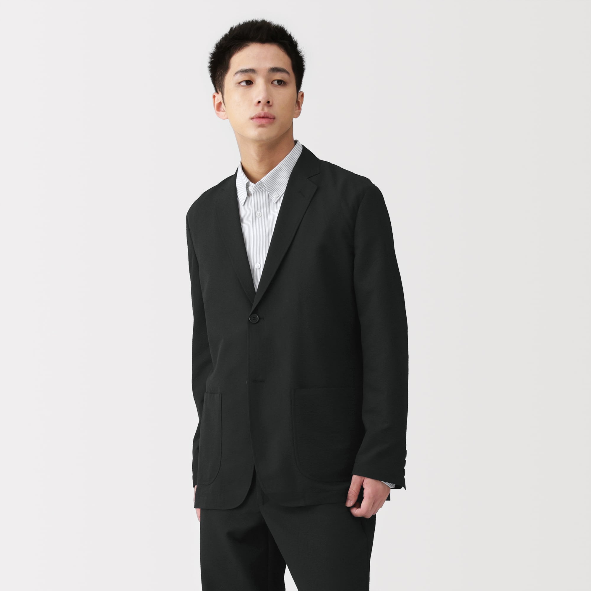 紳士　風を通すストレッチサッカージャケット