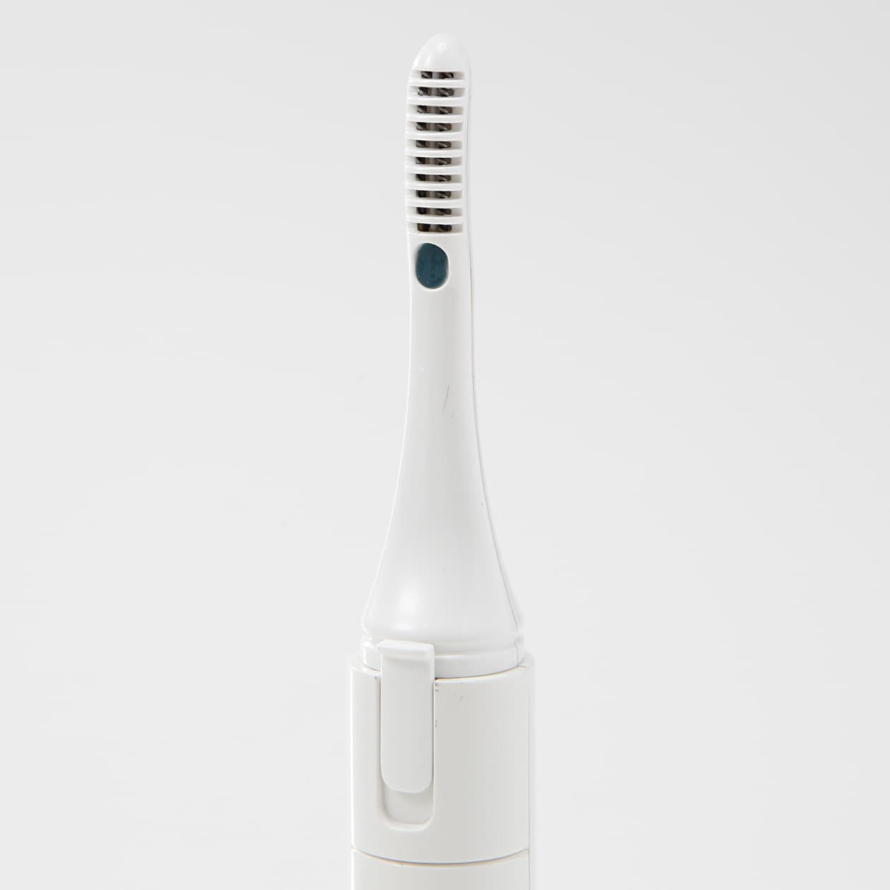 アイラッシュカーラー