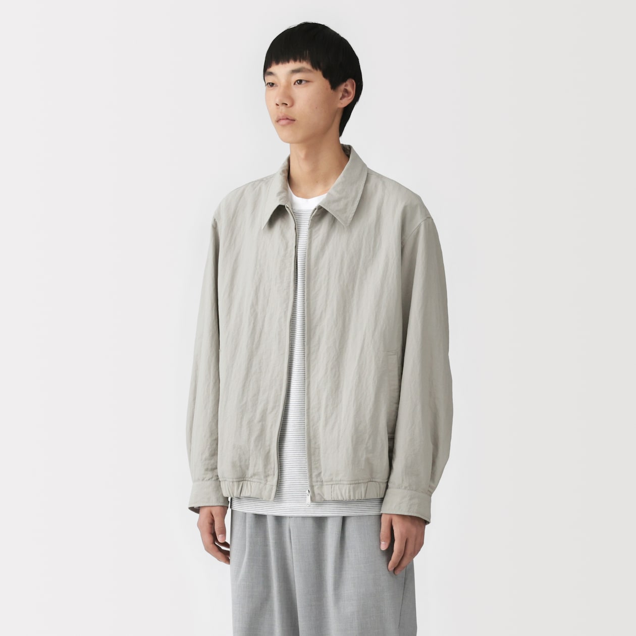 紳士　撥水ジップアップブルゾン