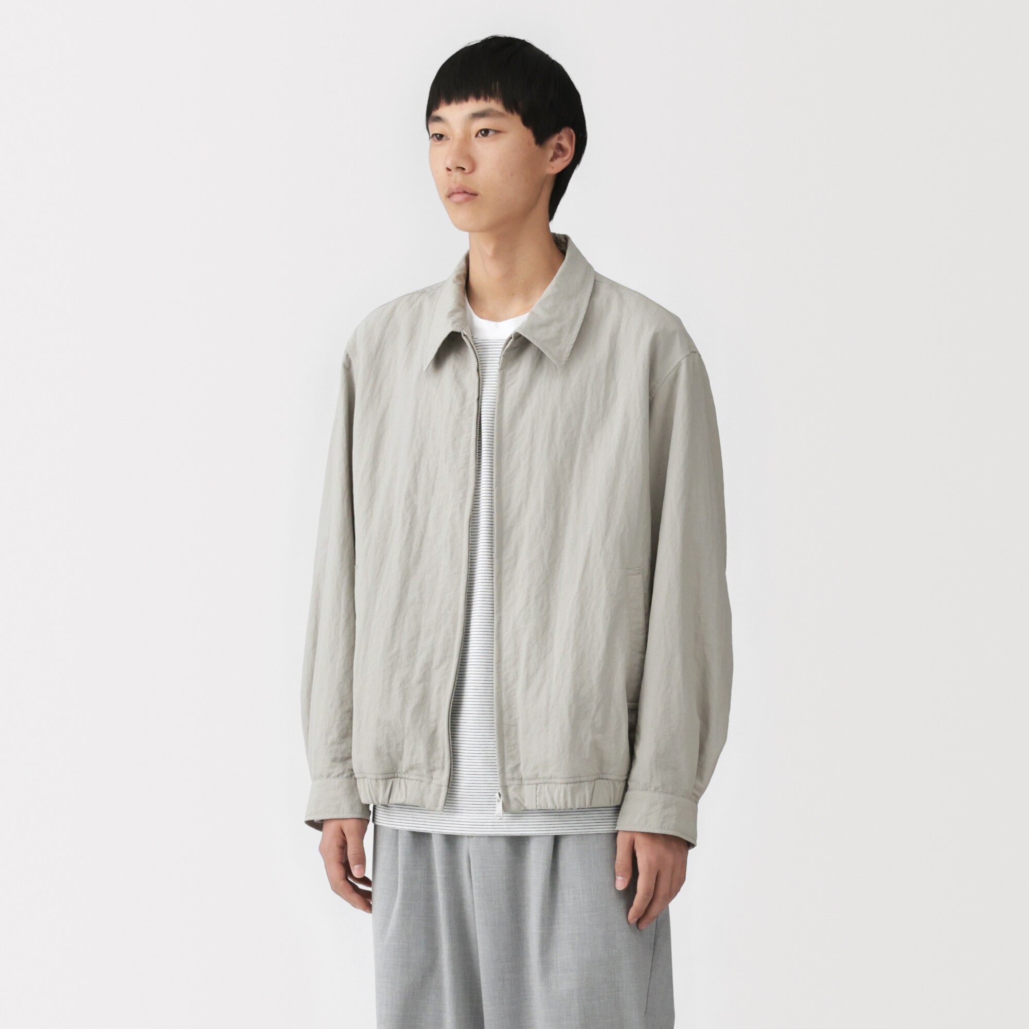 紳士　撥水ジップアップブルゾン