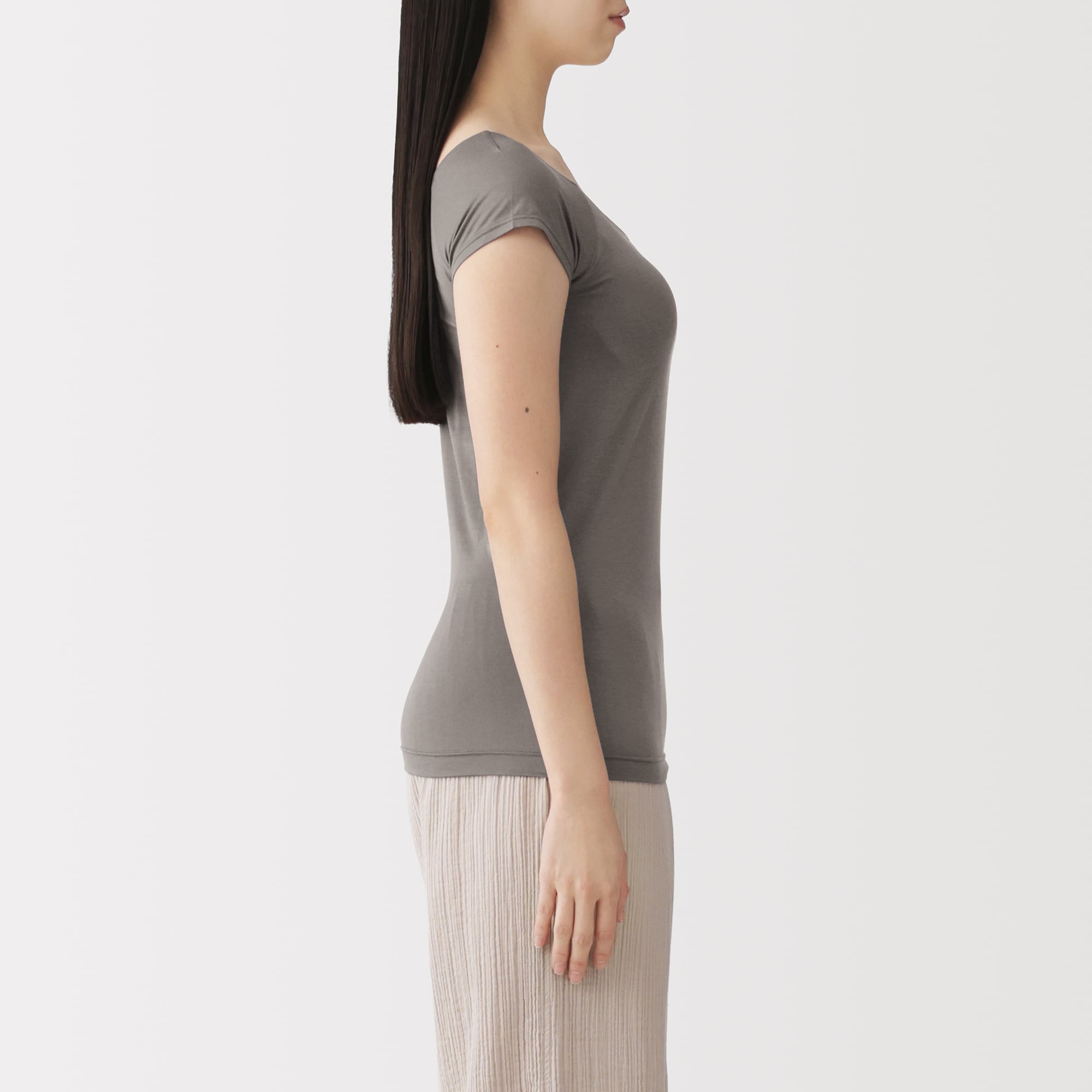 婦人　なめらかブラフレンチスリーブ