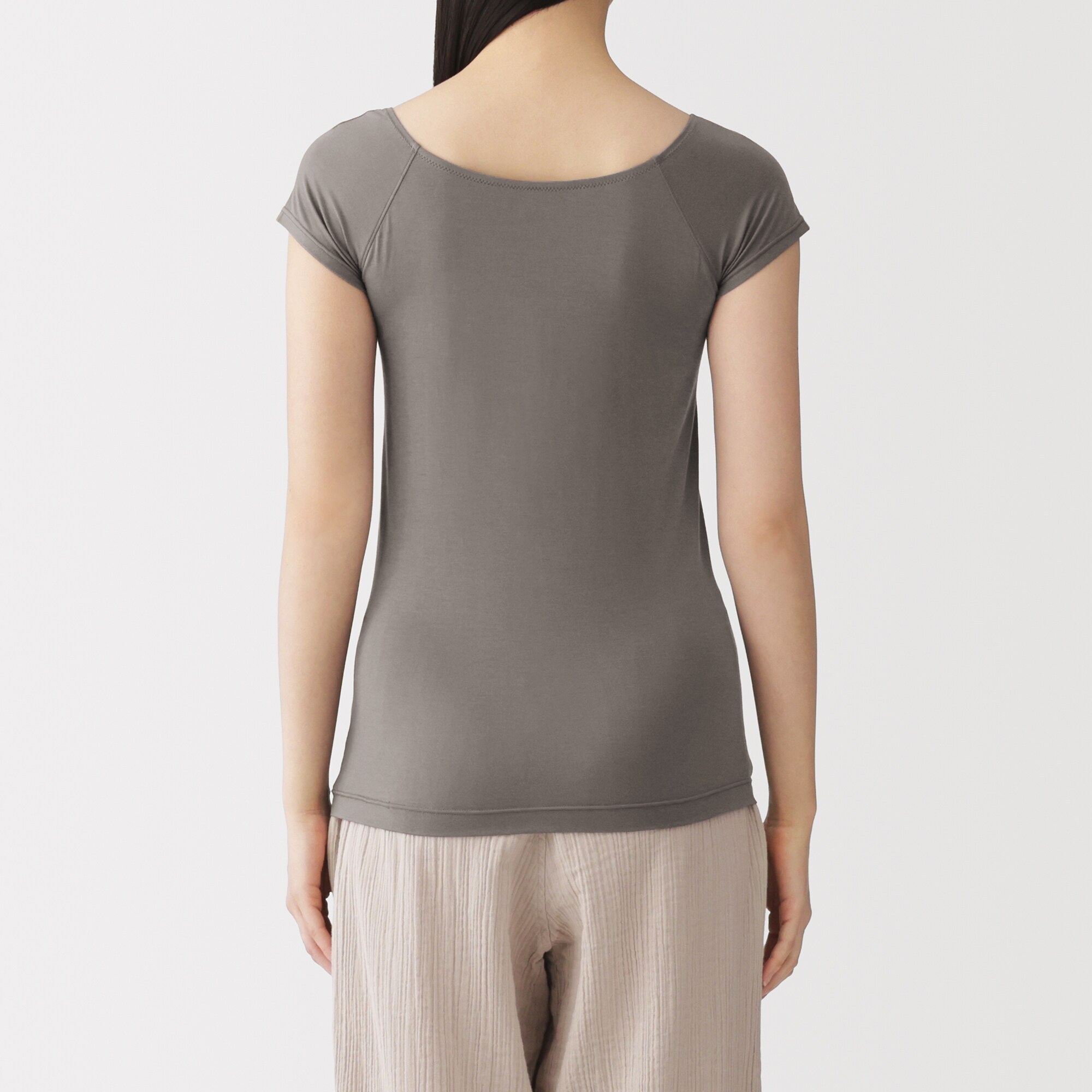 婦人　なめらかブラフレンチスリーブ