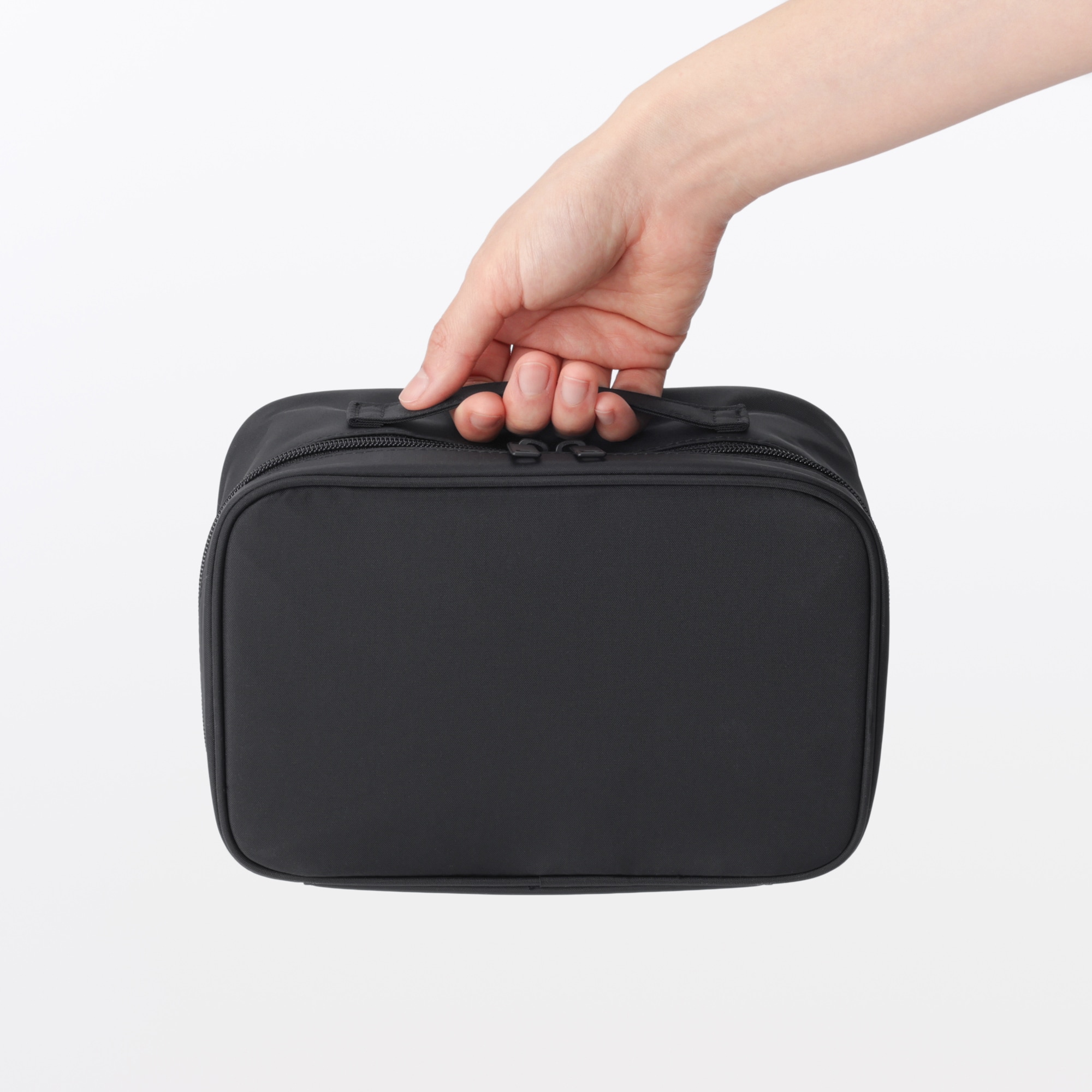 再生ナイロンメイクボックス