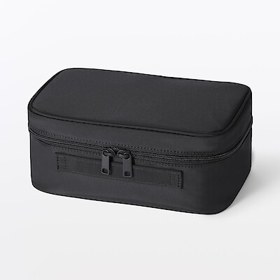 【４月下旬発売予定】再生ナイロンメイクボックス　黒　Ｓ　約２３×１５．５×９ｃｍ