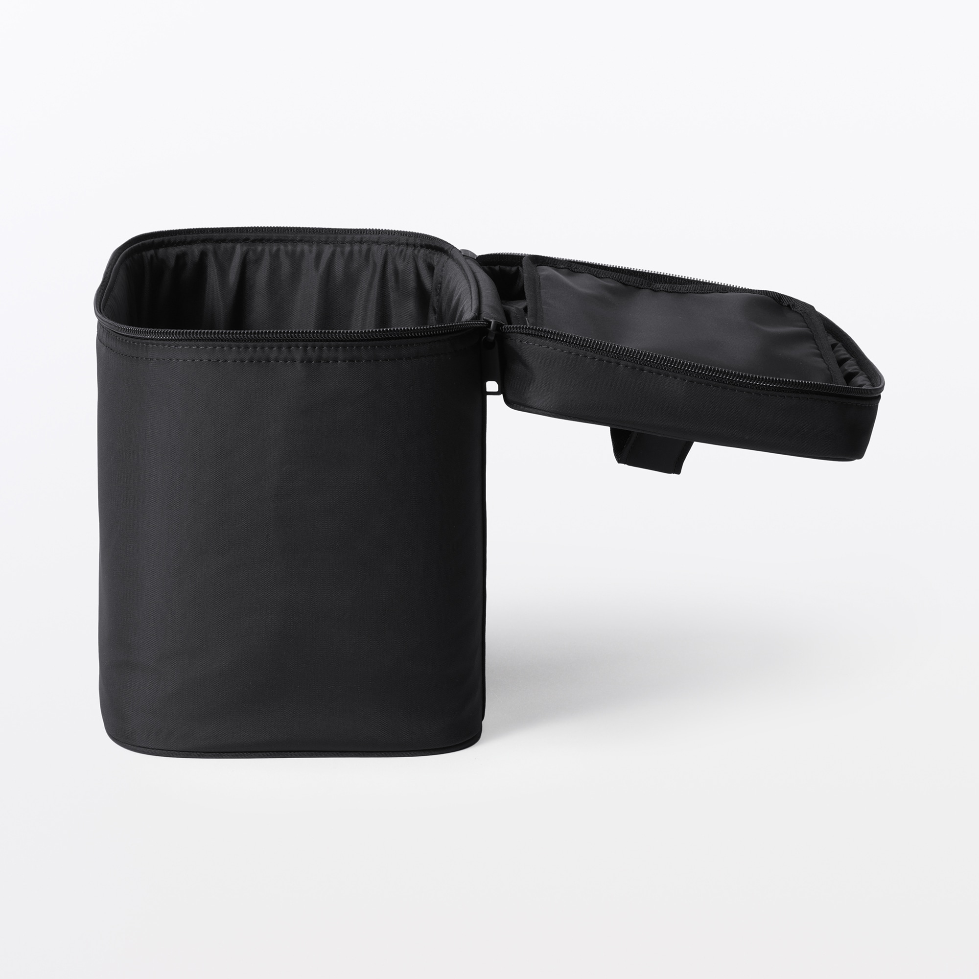 再生ナイロンメイクボックス