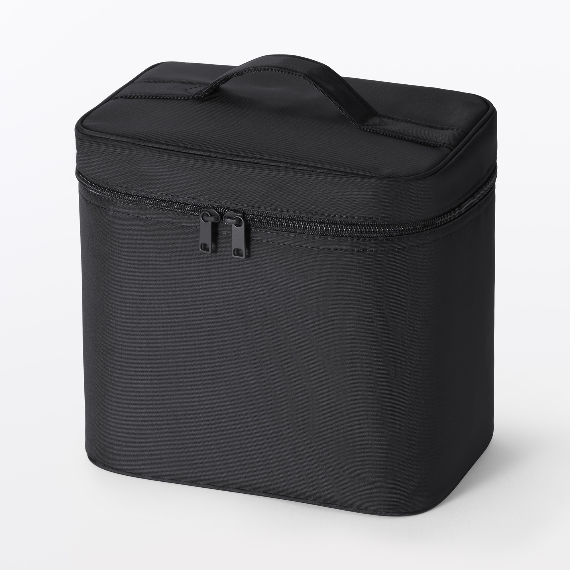 再生ナイロンメイクボックス