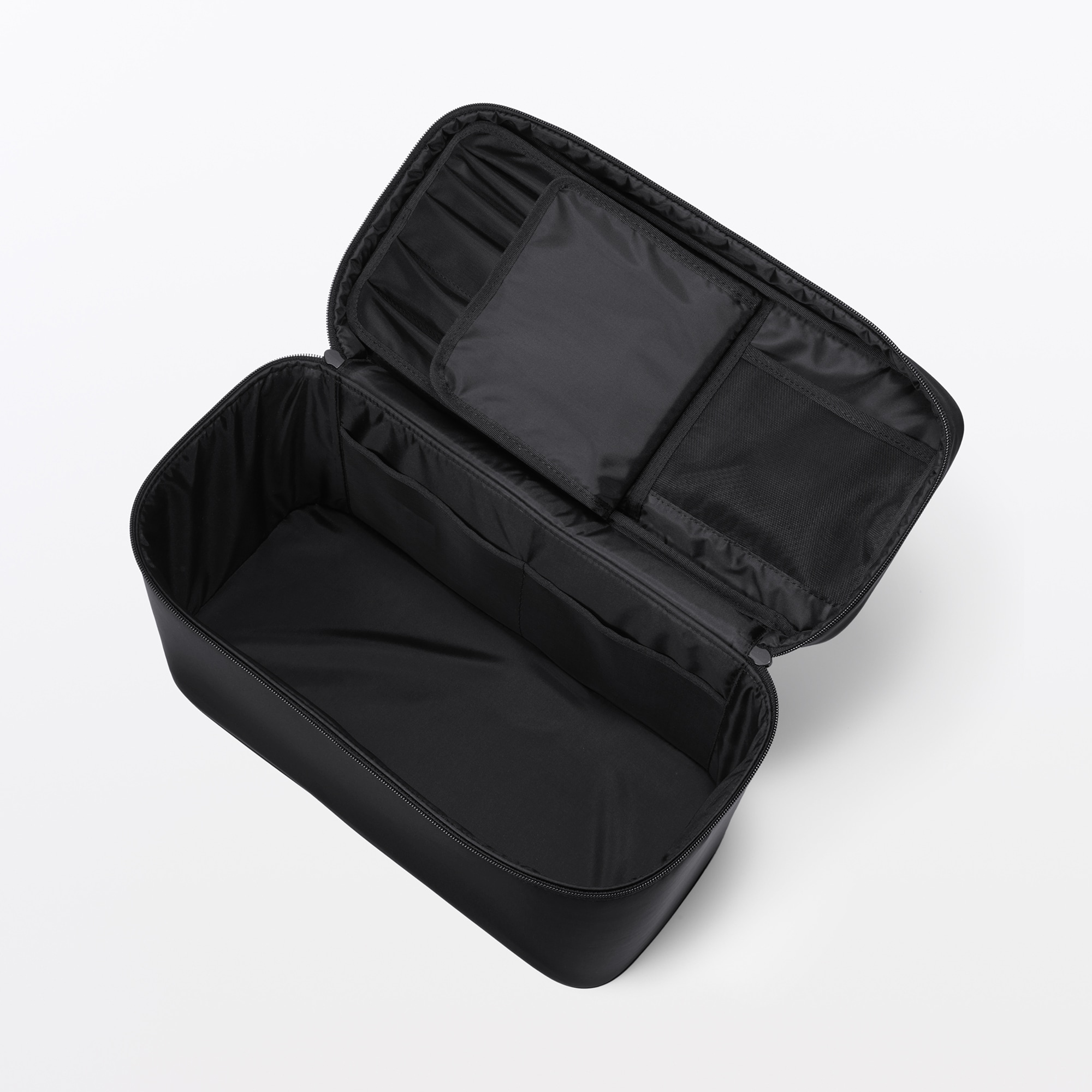 再生ナイロンメイクボックス